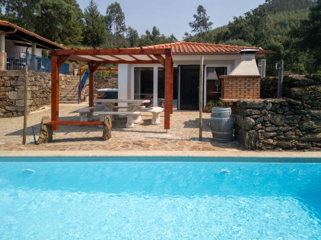 Casa alugar em Cerdeirinhas, Celorico De Basto