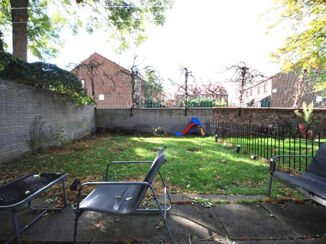 Apartment for rent in London Borough of Lambeth, Greater London