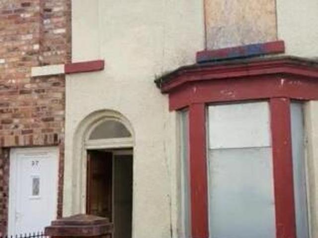 House for sale in Calderstones