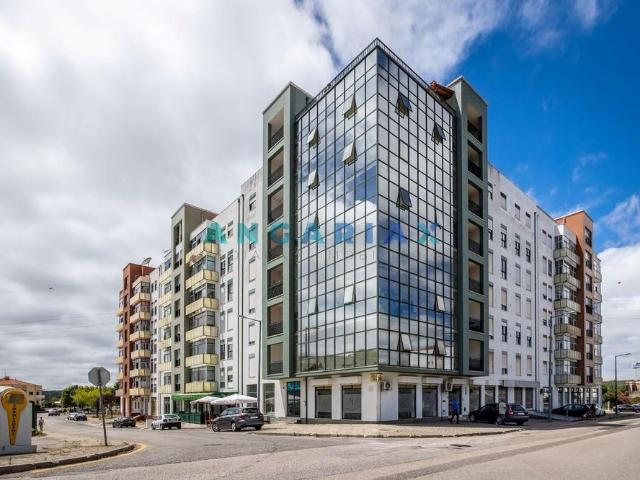 Apartamento alugar em Bairro dos Capuchos, Leiria