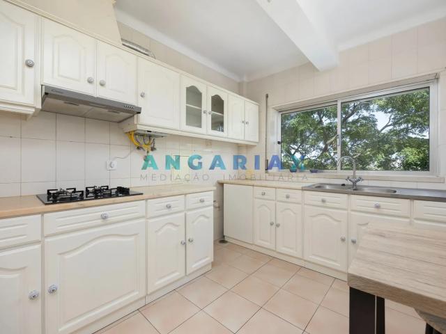 Apartamento alugar em Marinha Grande, Leiria