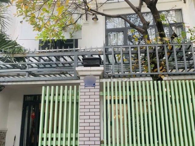 Nhà bán