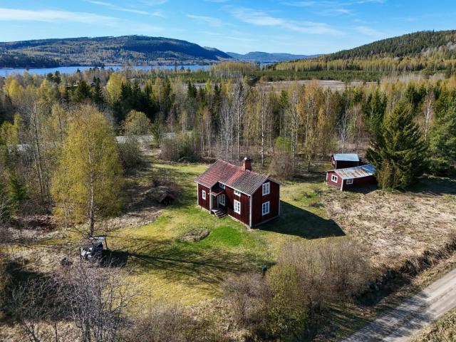 Villa till salu i Bollnäs, Gävleborg