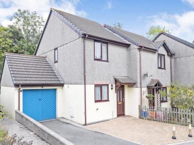 House for sale in Hayle, Cornwall