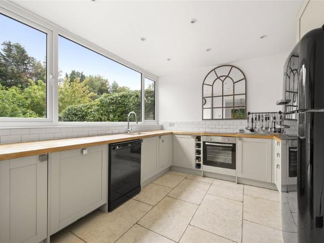House for rent in Blackhills, Surrey