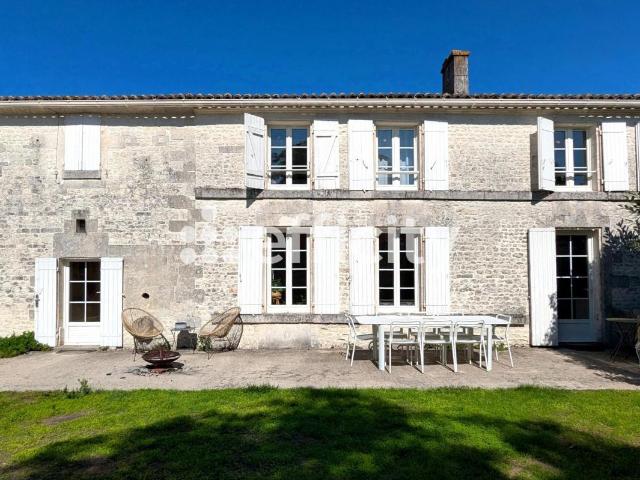 Maison vente à Cognac, Angeac-champagne