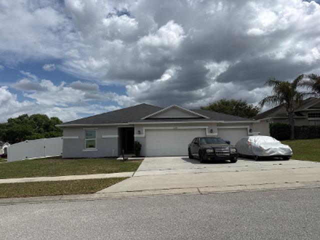 House for sale in Mascotte, Florida