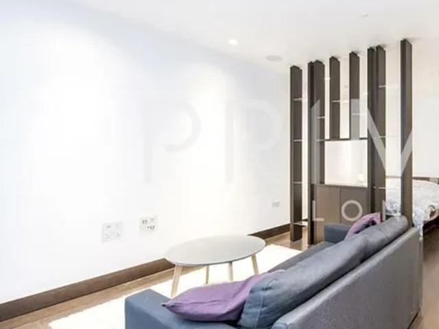 Apartment for rent in Victoria, Greater London