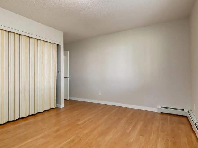 Apartment for rent in Wedgewood, Alberta