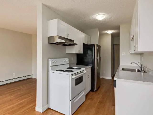 Apartment for rent in Eastwood, Edmonton