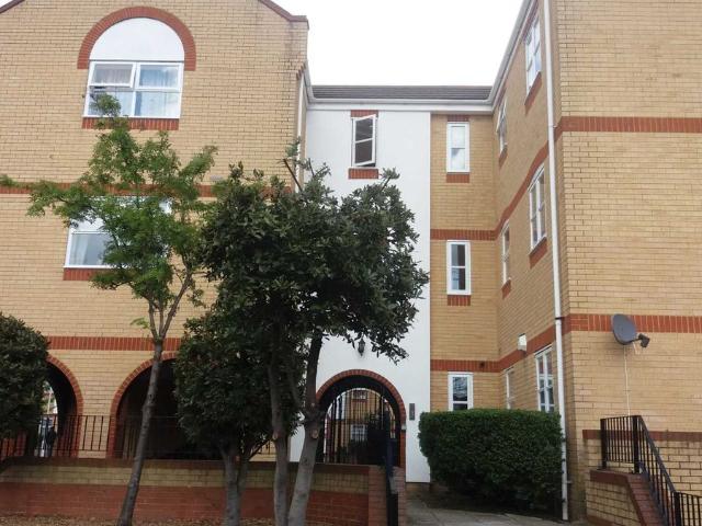 Apartment for rent in Beckton, Greater London