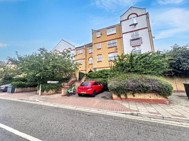 Apartment for rent in Beckton, Greater London