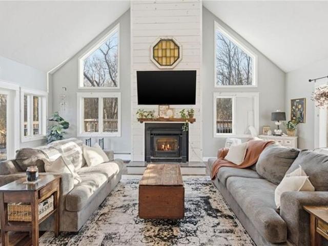 House for sale in Cumberland, Rhode Island