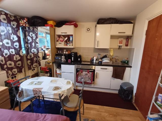 Studio for rent in Loughborough Junction, Greater London
