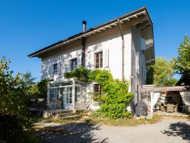 Einfamilienhaus kaufen in Le Grand-Saconnex