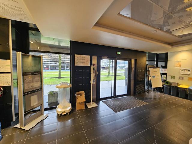 Bureau vente à Angers