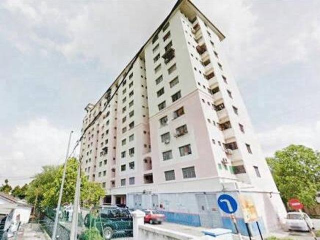Flat for sale in Petaling, Subang Jaya