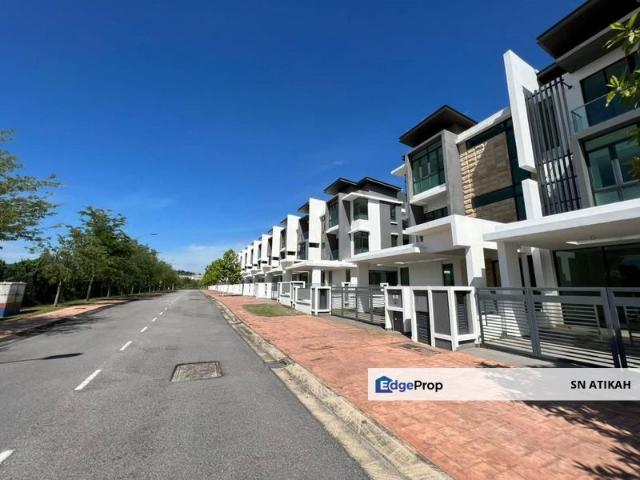 House for sale in Petaling, Alam Impian