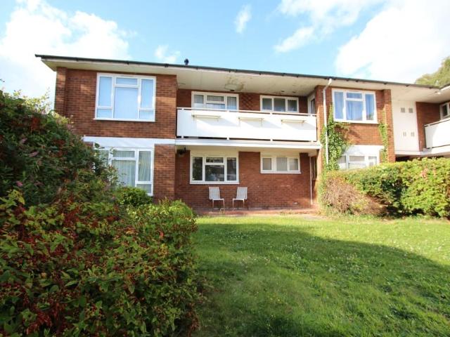 Apartment for rent in Surbiton, Greater London