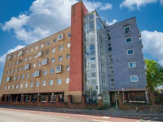 House for sale in Barton Stacey, Hampshire