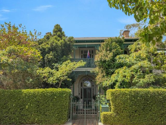 Townhouse for sale in Bedgerabong, New South Wales