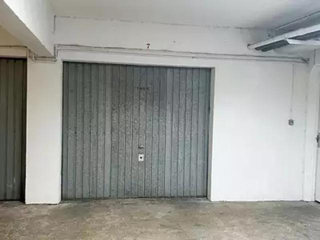 Garage vente à Lapurdi, Anglet