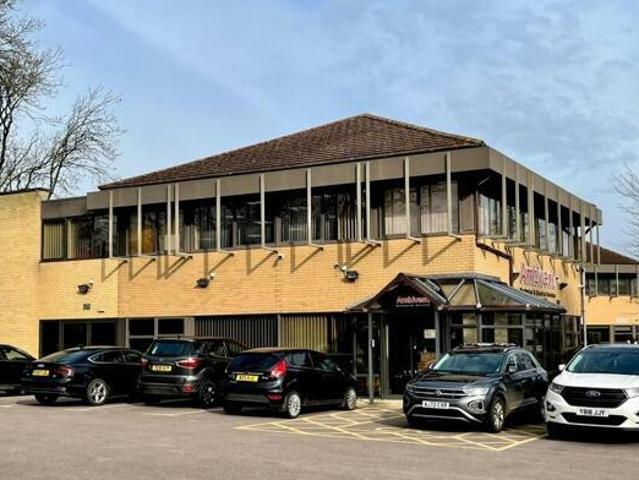 House for sale in Northampton, Northamptonshire