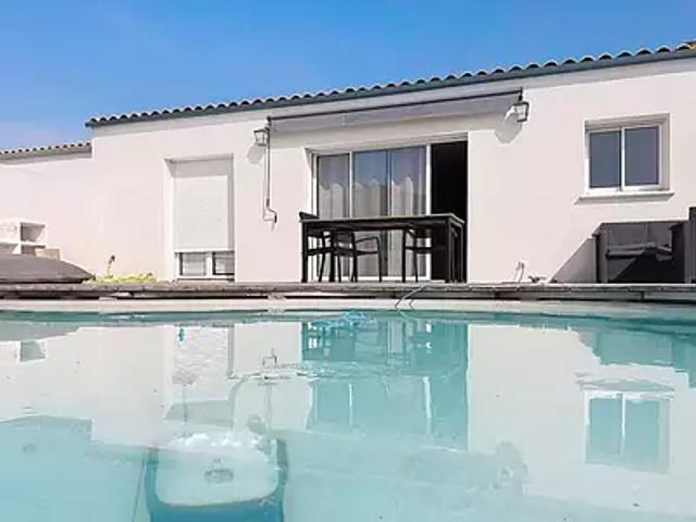 Maison vente à La Rochelle, Angliers