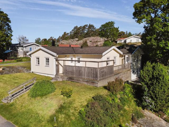 Villa till salu i Ellös, Västra Götaland