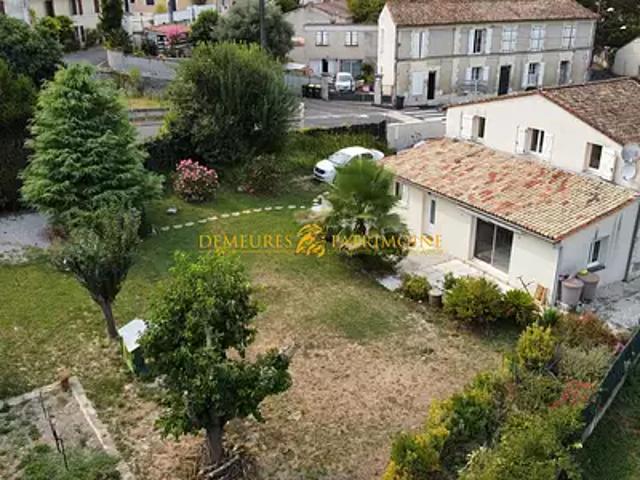 Maison vente à Angoulême, Aignes-et-puypéroux