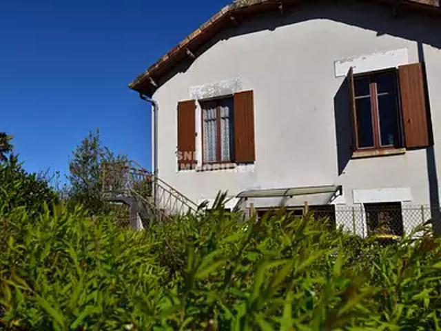 Maison vente à Angoulême, Aignes-et-puypéroux