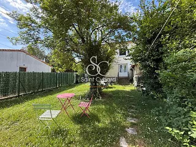 Maison vente à Angoulême, Aignes-et-puypéroux