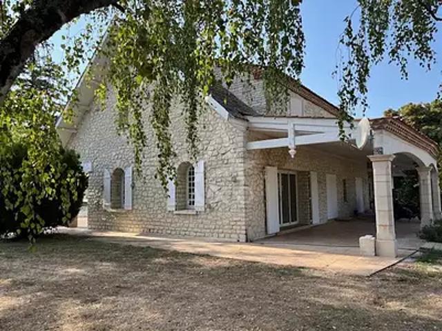 Maison vente à Angoulême, Aignes-et-puypéroux