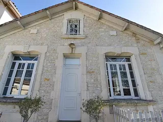 Maison vente à Angoulême, Aignes-et-puypéroux