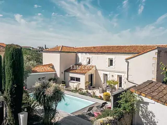 Maison vente à Angoulême, Aignes-et-puypéroux