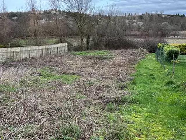 Terrain vente à Angoulême, Aignes-et-puypéroux