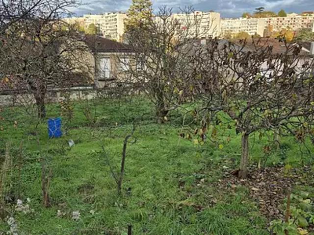Terrain vente à Angoulême, Aignes-et-puypéroux
