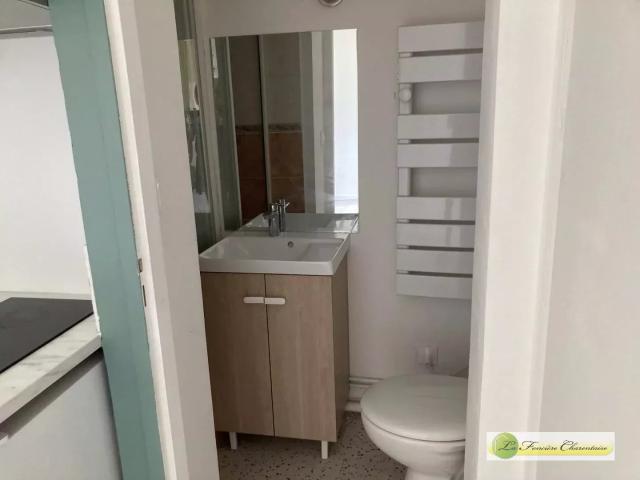 Appartement location à Angoulême, Aignes-et-puypéroux