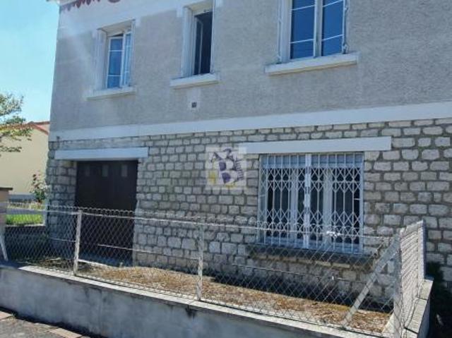 Maison vente à Angoulême, Aignes-et-puypéroux