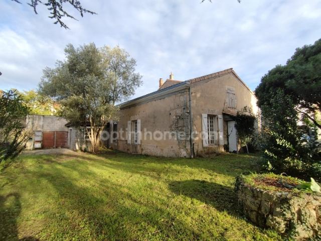 Maison vente à Angoulême, Aignes-et-puypéroux
