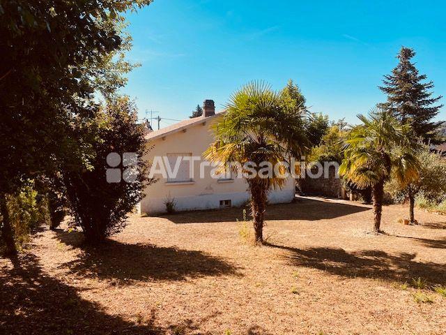 Maison vente à Angoulême, Aignes-et-puypéroux