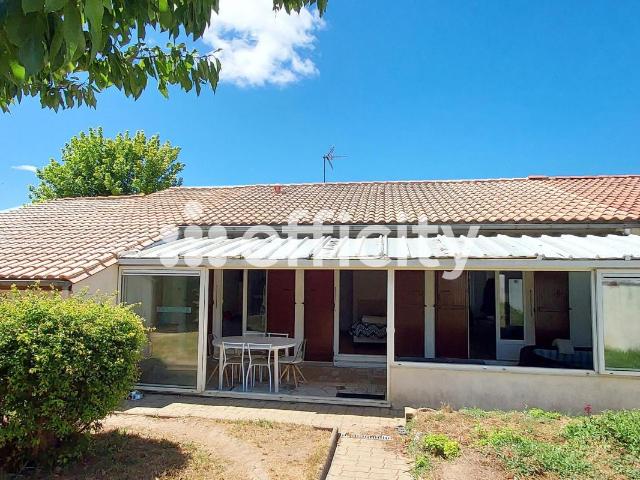Maison vente à Angoulême, Aignes-et-puypéroux