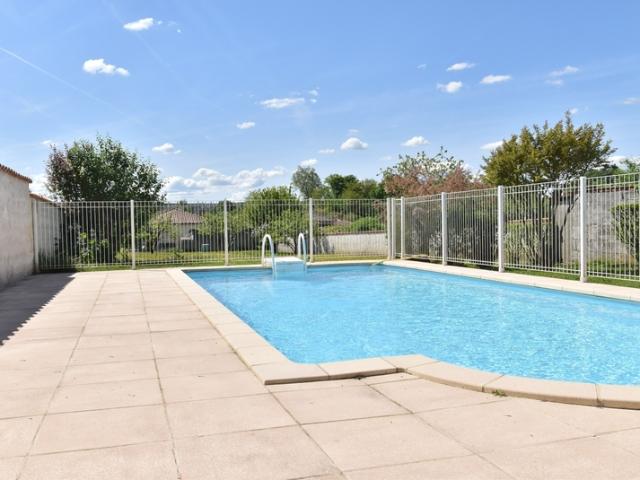 Maison vente à Angoulême, Aignes-et-puypéroux