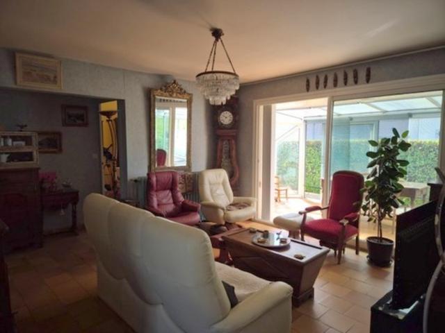 Maison vente à Angoulême, Aignes-et-puypéroux