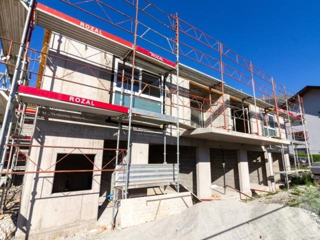 Reihenfamilienhaus kaufen in Conthey, Wallis