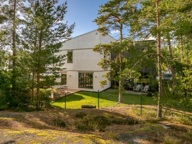 Bostad till salu i Mörtnäs, Stockholm