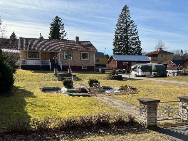Villa till salu i Karlholmsbruk, Uppsala