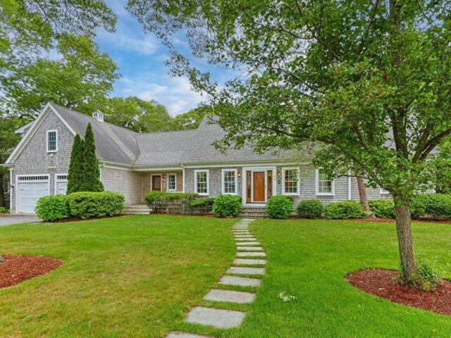House for sale in Centerville, Centerville