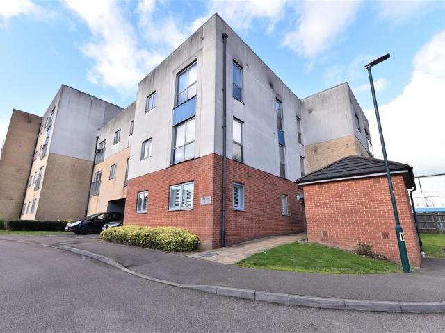 Apartment for rent in Chrysalis Park, Stevenage