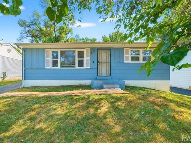House for sale in Hazelwood, Missouri